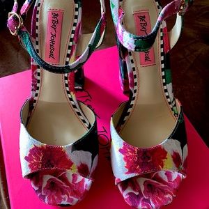 Betsey Johnson Floral Heels - Pink and Green